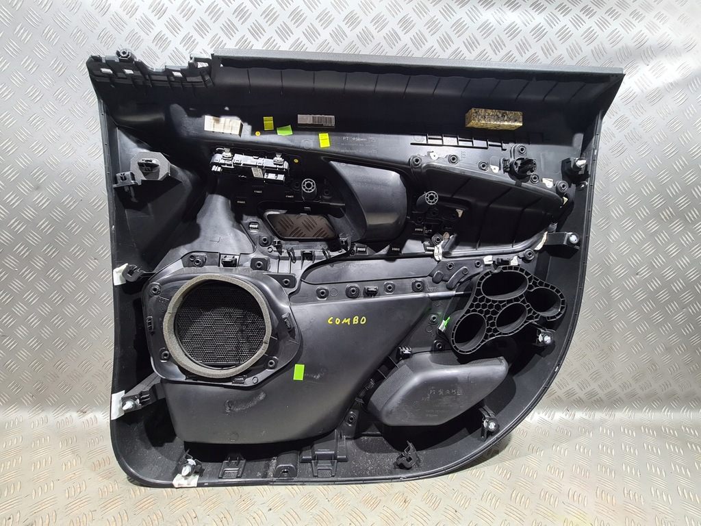 фото №8, Левый передний обшивка обивка дверь rifter combo e berlingo iv