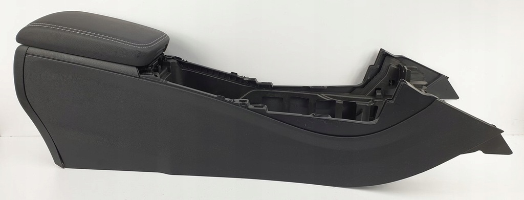 фото №9, Тунель середній підлокітник mercedes w176 europa