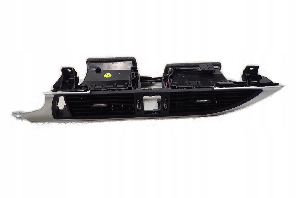 фото №1, ^^ audi a7 4g решётка обдув 4g1820951