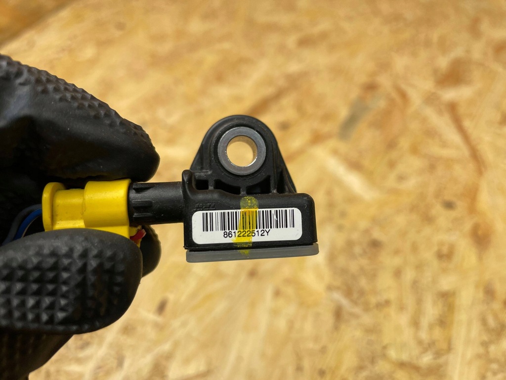 фото №10, Датчик удара ударный штекер mg zs 10427034 2017-