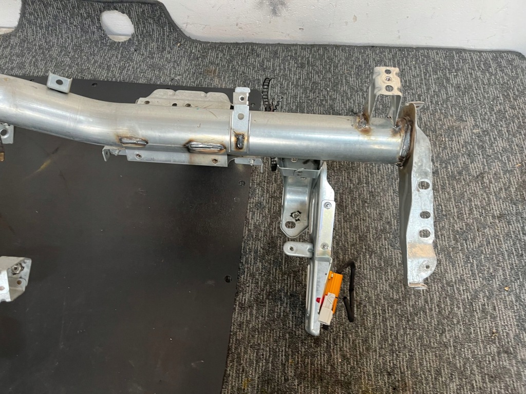 Iveco daily vi рестайлинг  2.3 hpi автоматическая коробка передач 2021r каркас балка панели приборной панели в Украине