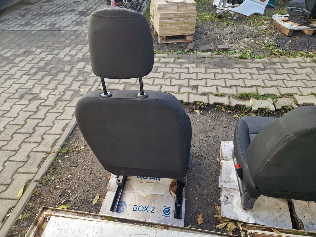 фото №14, Talento vivaro trafic b nv300 сидіння сидіння заднє сидіння kpl 1+2+3