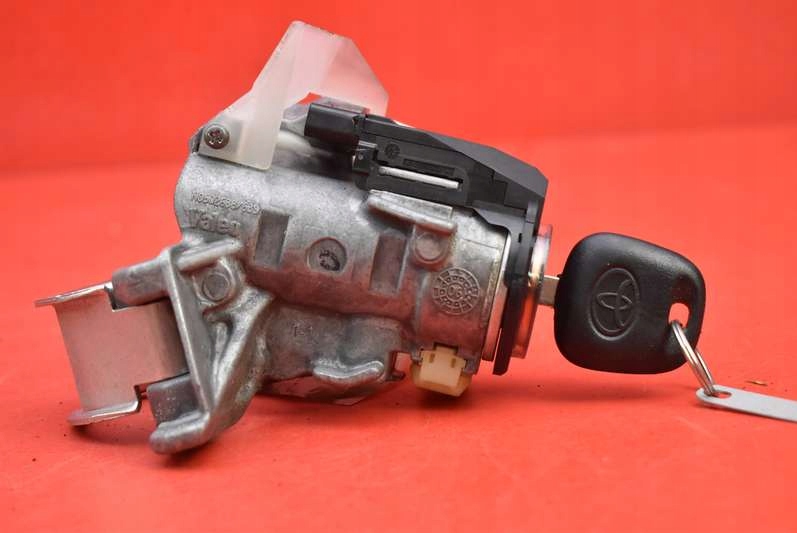 фото №6, Замок запалювання ключ n0502638 toyota auris 1 i 2.0 d-4d 126 km 06-09