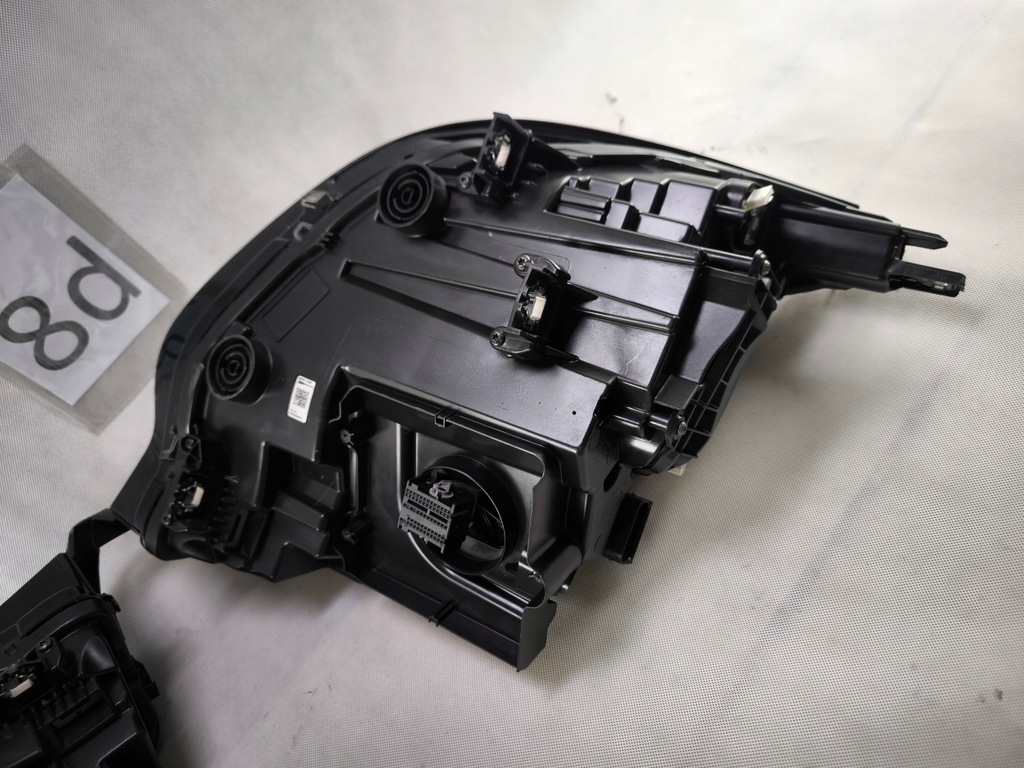 фото №13, Bmw i3 lci lift i01 full led адаптивний лівий правий фара 9853420 9853419