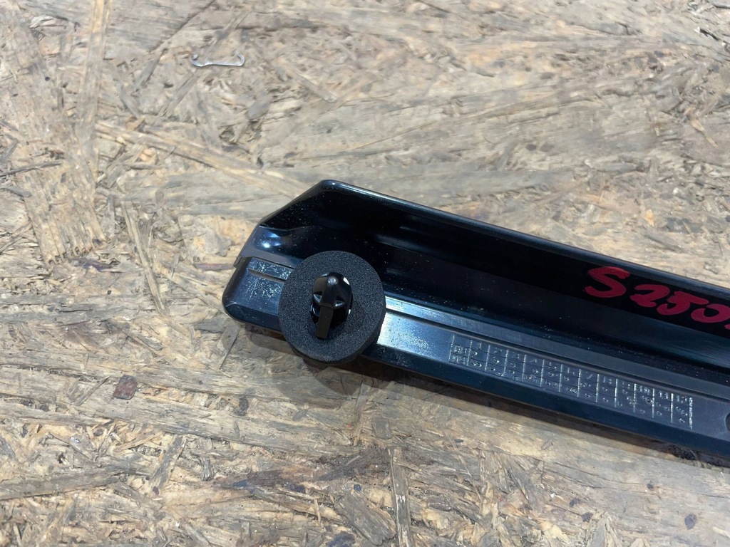 фото №8, Mazda 3 bl ii 2 08-13 молдинг скло кузовний права задня задня