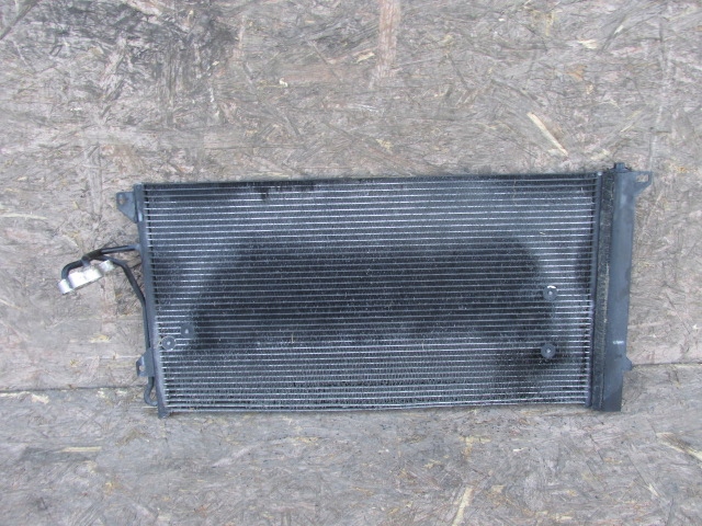фото №5, Audi q7 4l 2007r 3.0 tdi радиатор кондиционера 4l0260401a