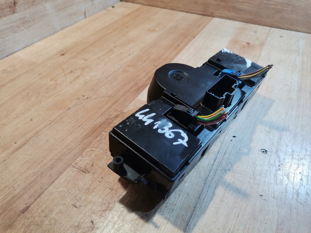 фото №10, Панель обдув кондиционера renault megane ii 02-05 8200070752