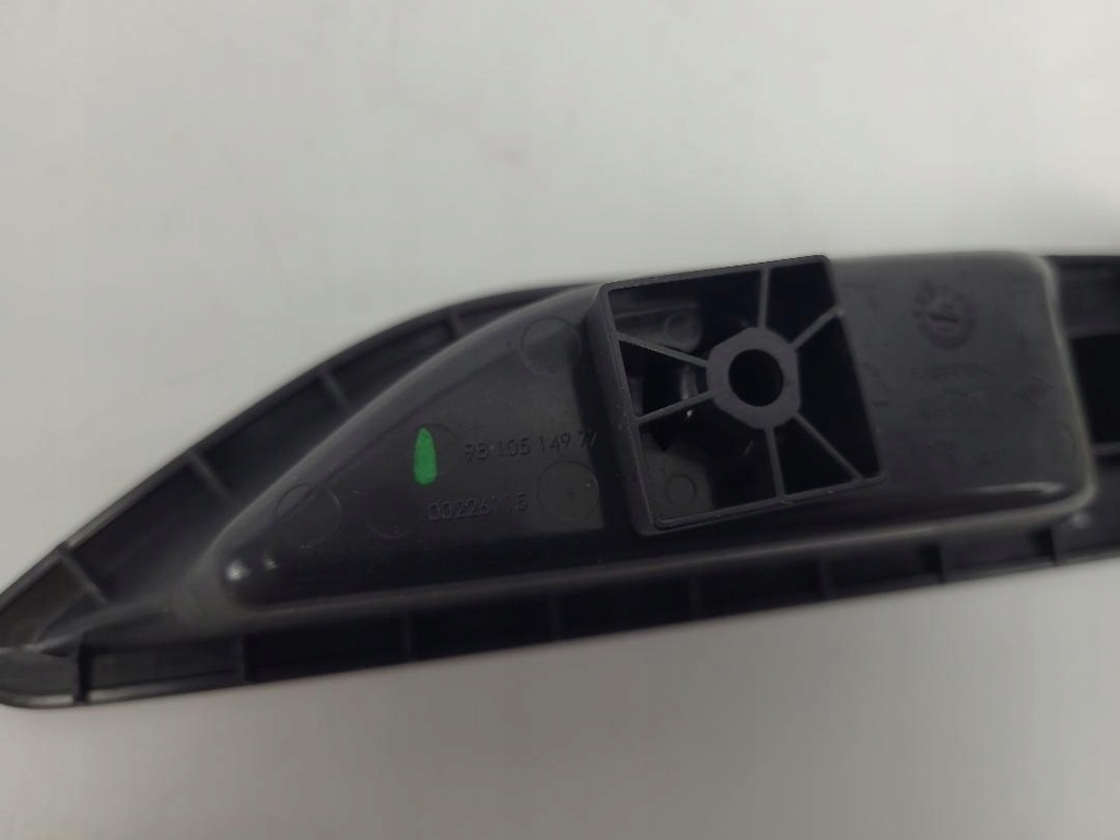 фото №7, Переключатель окон правый задняя peugeot 3008 ii 9810514977