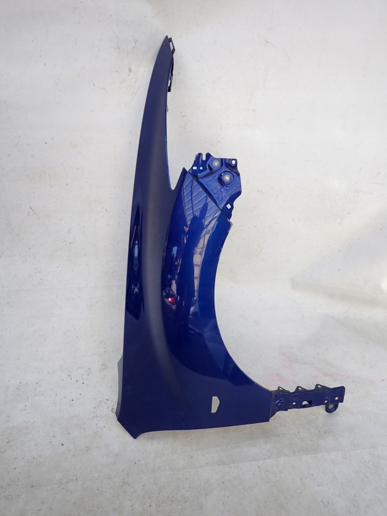 фото №1, Mazda 6 gh 08-12 крыло правый перед передний