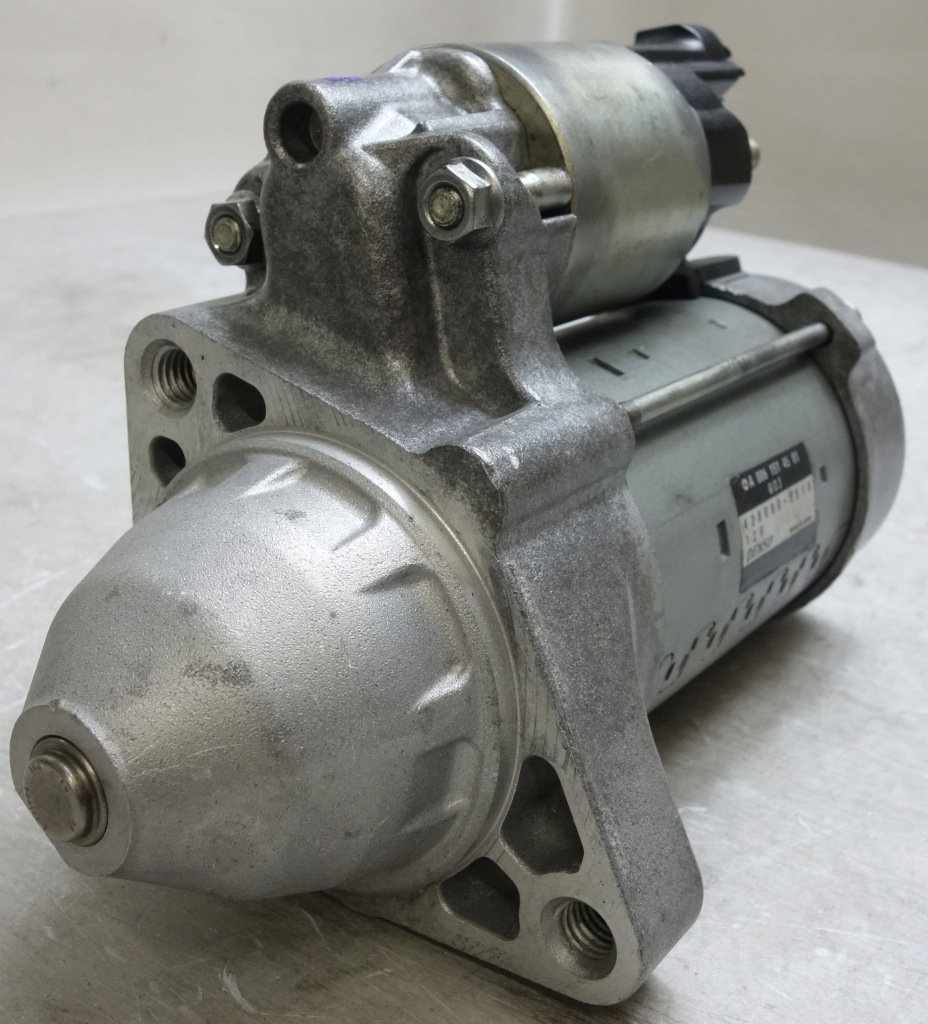 Купити Стартер sprinter vito w906 w212 2.0cdi 2.1cdi 2.2cdi a0061514501 denso