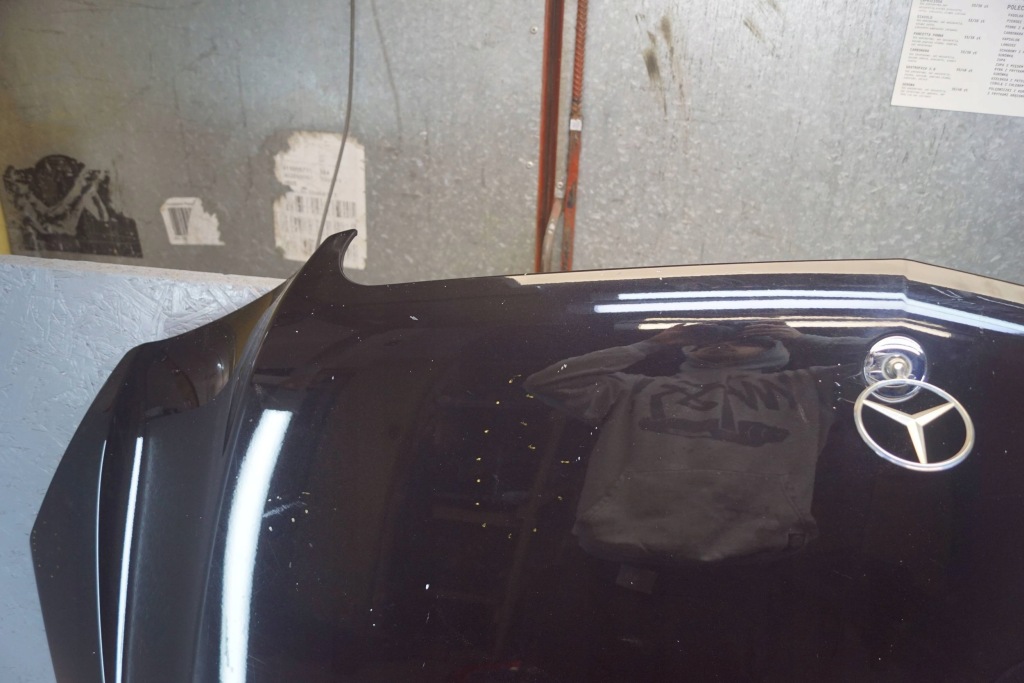 Купить Mercedes w212 капот крышка двигателя 197 m675