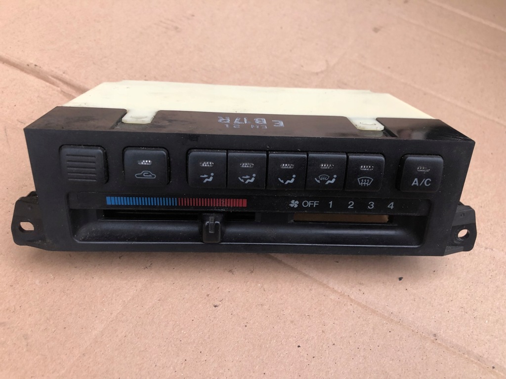 фото №1, Панель перемикач обдув обдув mazda 323f ba