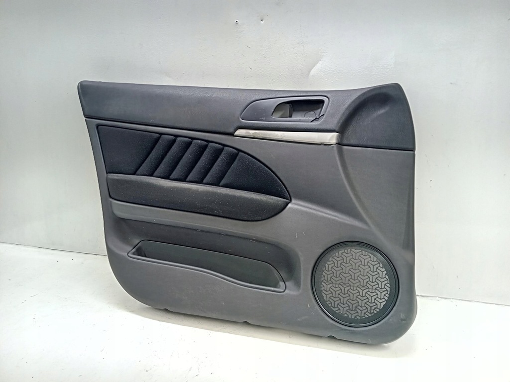 фото №1, Обшивка двері lp alfa romeo 159.