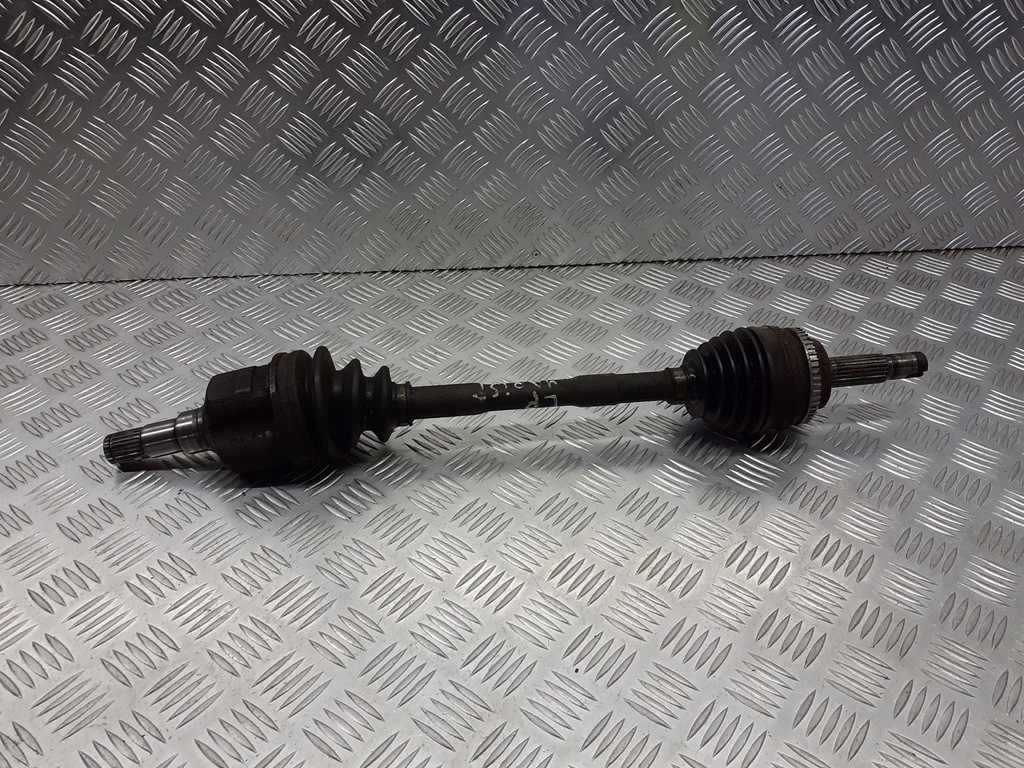 фото №1, Приводной вал левая передняя toyota yaris i 1.4 d4d