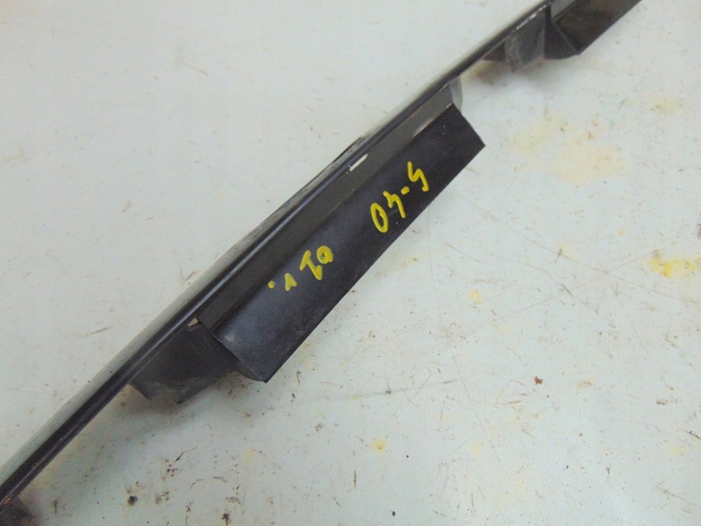 фото №5, Volvo s40 1.8 lift 01r накладка кришки молдинг