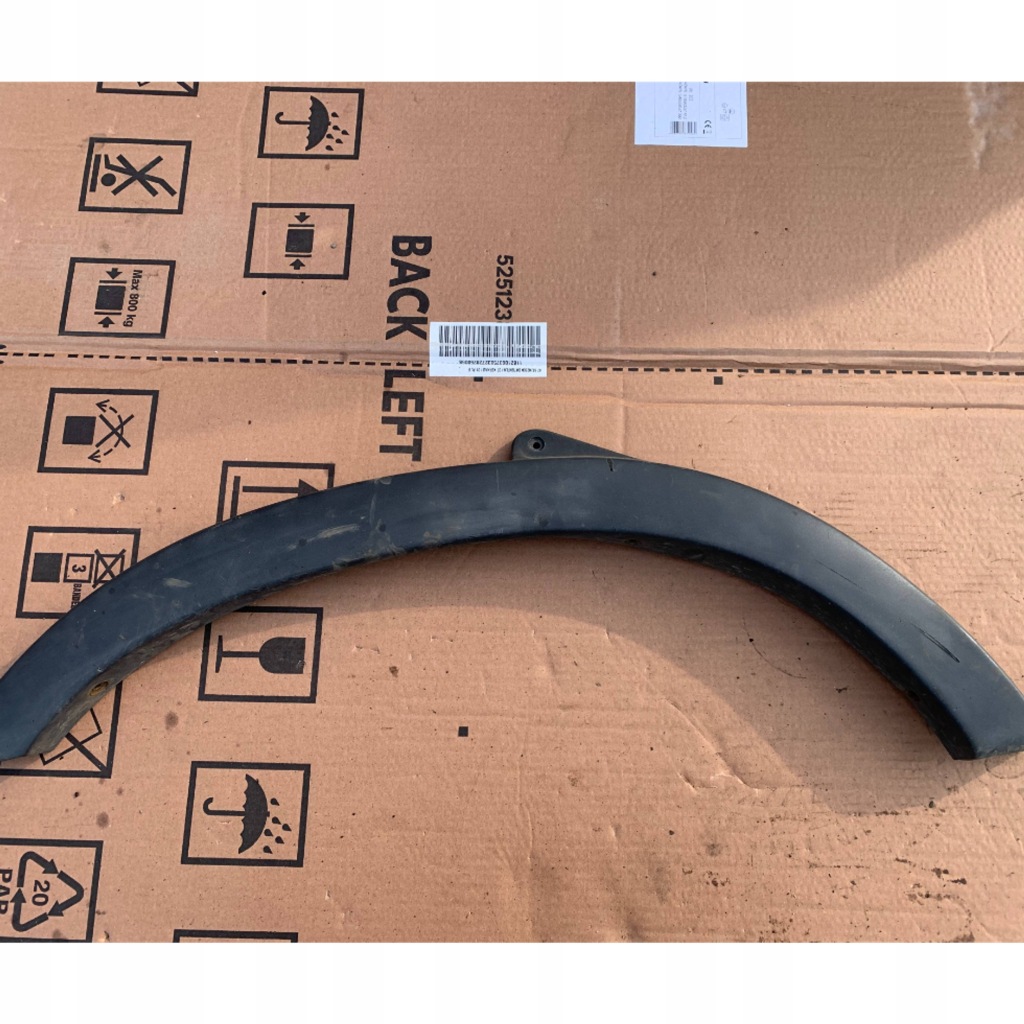 фото №1, Молдинг крыла левый перед 7701692570 renault master ii
