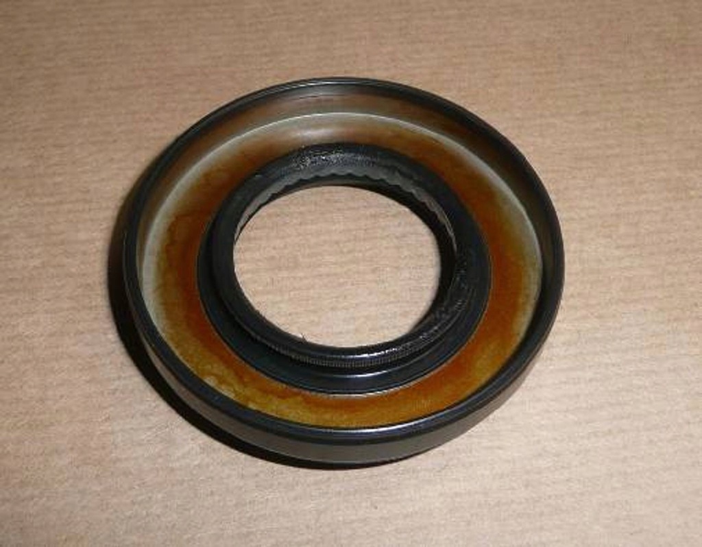 фото №1, Прокладка коробка передач. bieg.c c1 p 107