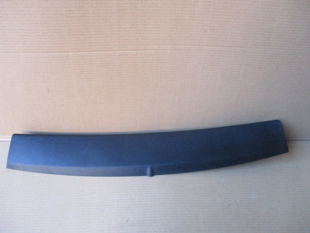 фото №1, Молдинг захист кришки багажника renault megane iv 90