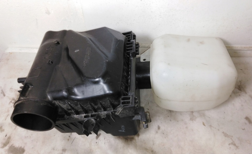 фото №1, Forester iii 08-13r корпус фильтра воздуха 2,0d