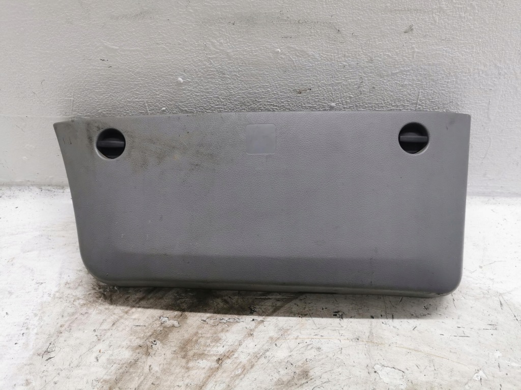 Купити Бардачок двері правий перед mercedes sprinter w906