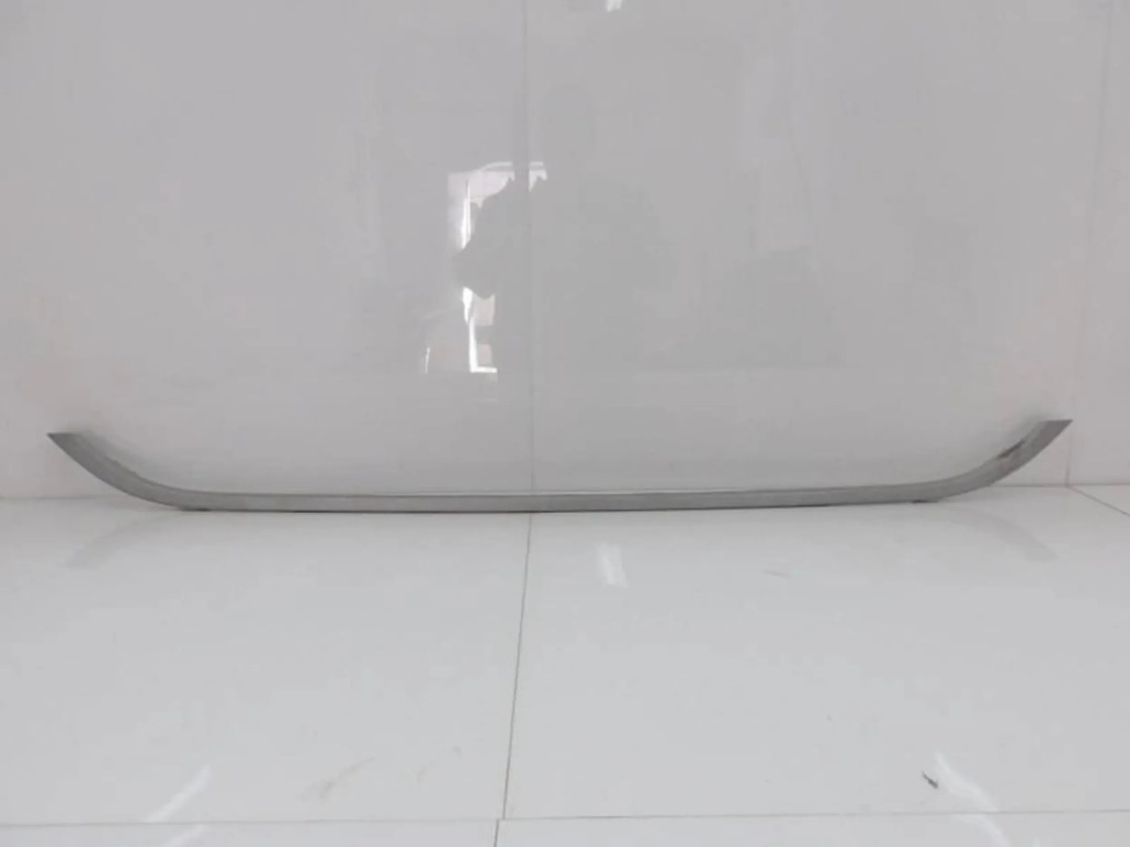 фото №1, Mercedes gla h247 молдинг верхний бампер перед