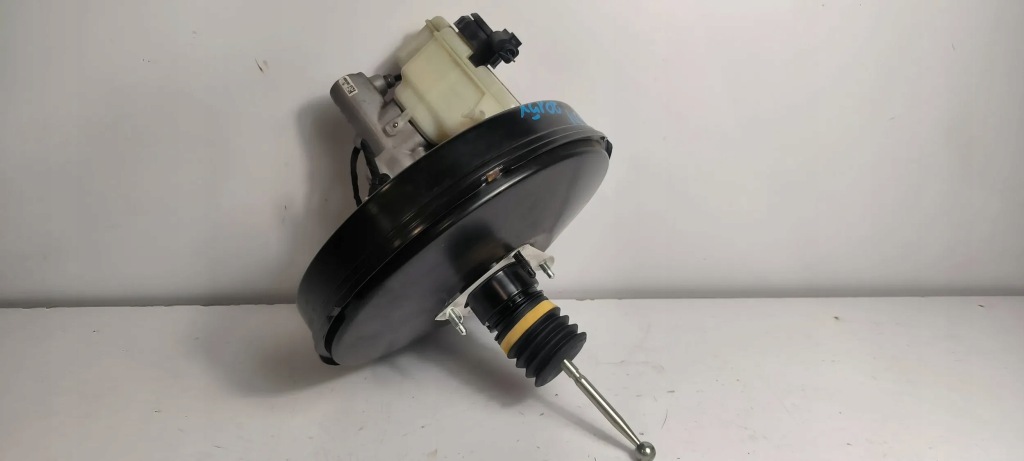 Підсилювач гальм гальма vw caddy 2015r 2k5614105 в Україні