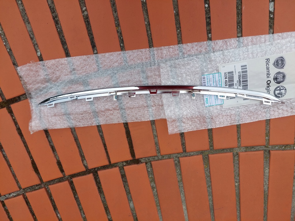 Fiat linea 13- молдинг решётка хром dól Цена