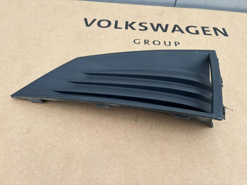 фото №6, Skoda fabia 4 iv 21- решётка бампера правая перед 6va807368