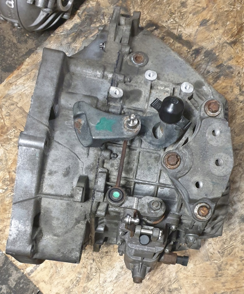 Коробка передач передач opel crossland 1,6 cdti Доставка