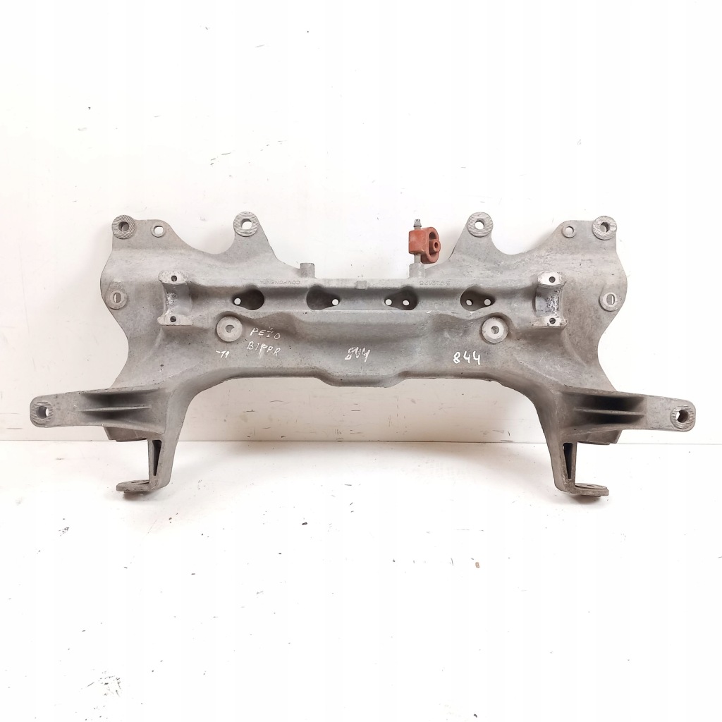 фото №1, Підрамник передні peugeot bipper tepee 51749128 1.4l дизель 50kw 2010