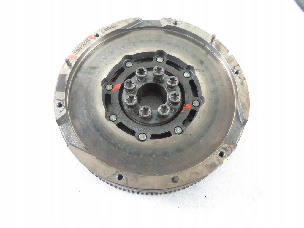 фото №11, Колесо двомасовий avensis t27 2.0 d-4d 3121005150r 3125005210 134500x021