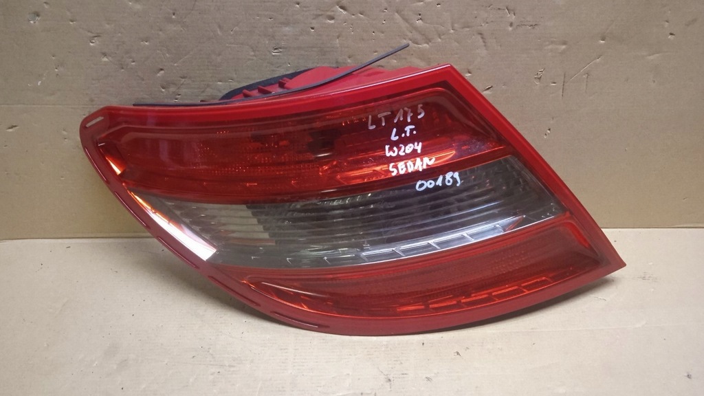 фото №1, Mercedes w204 sedan лампа задняя левая