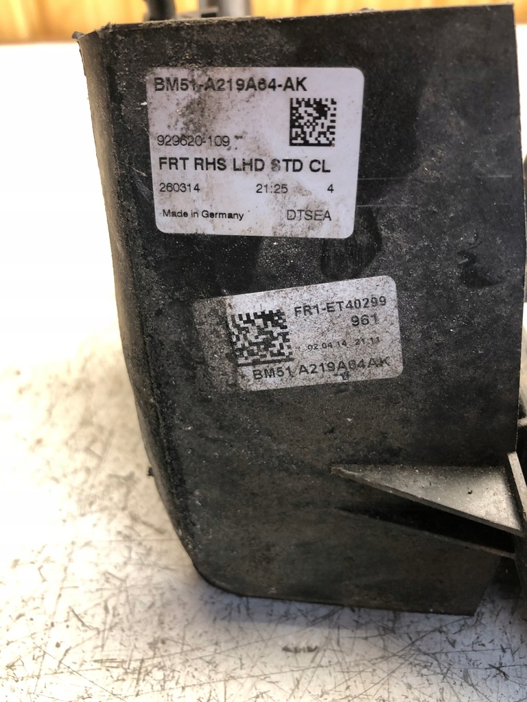 фото №7, Замок двері ручка правий перед focus mk3