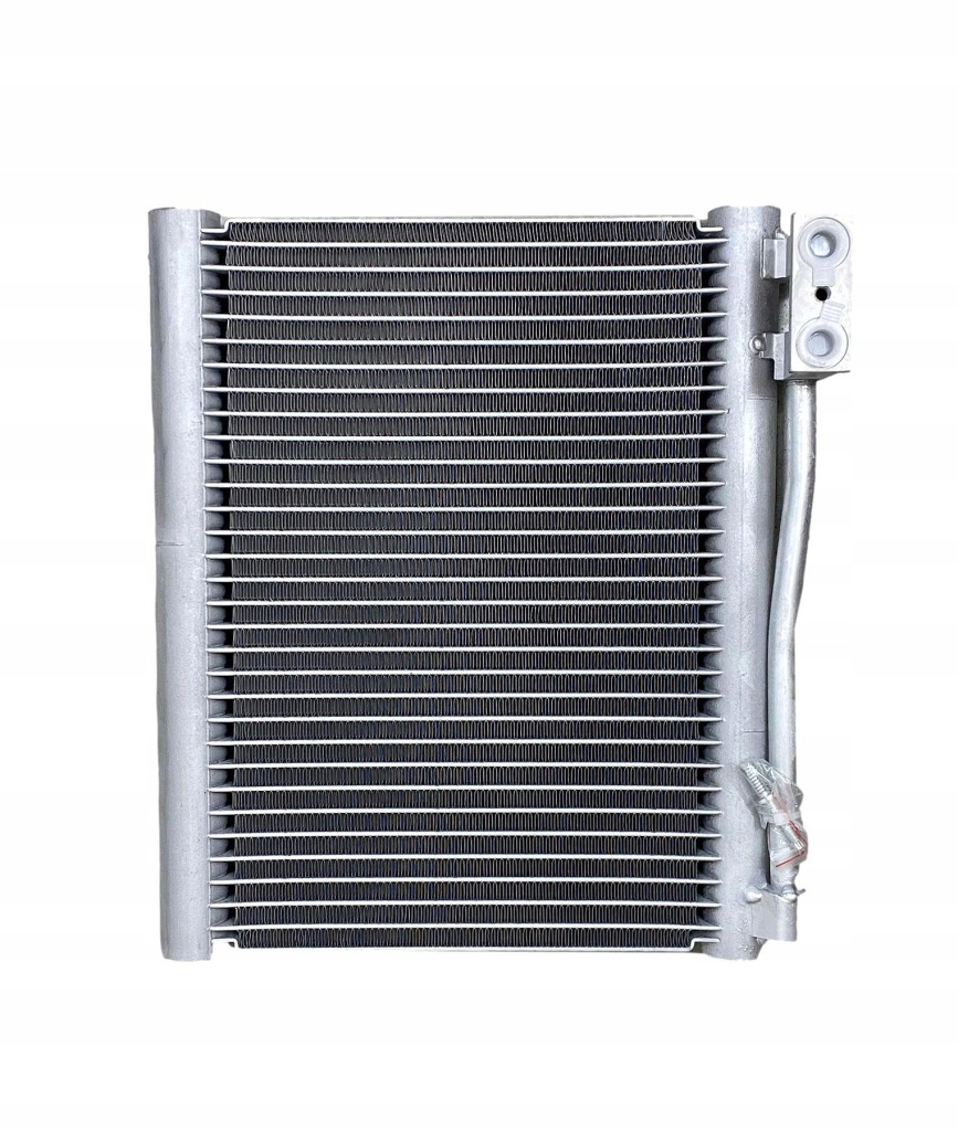 фото №1, Радиатор кондиционера mercedes cla cla45 c118 amg