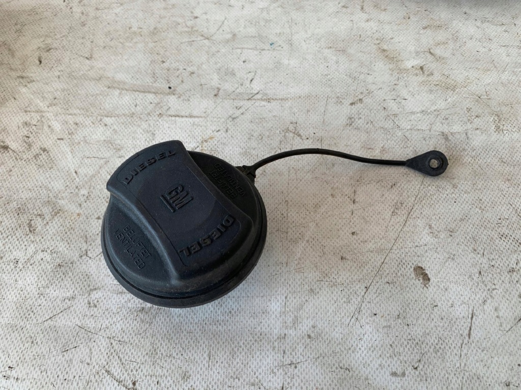 Купить Крышка заливной топлива дизель opel zafira b 13140958