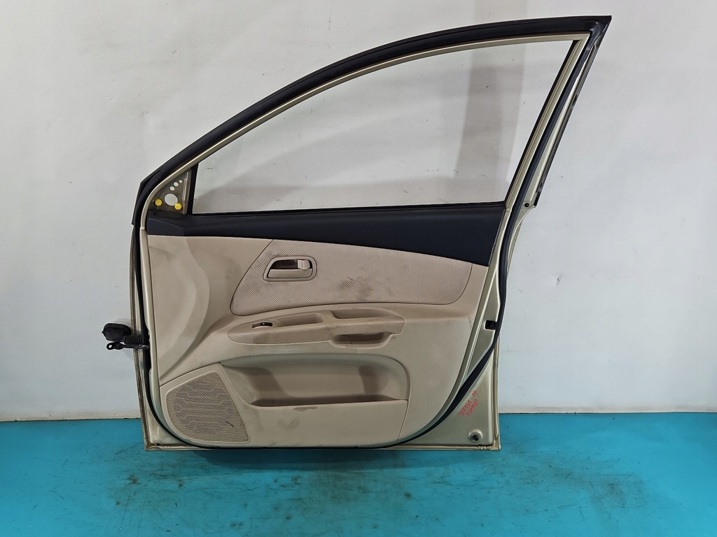 фото №9, Дверь перед правое kia rio ii 05-11 5d золотой