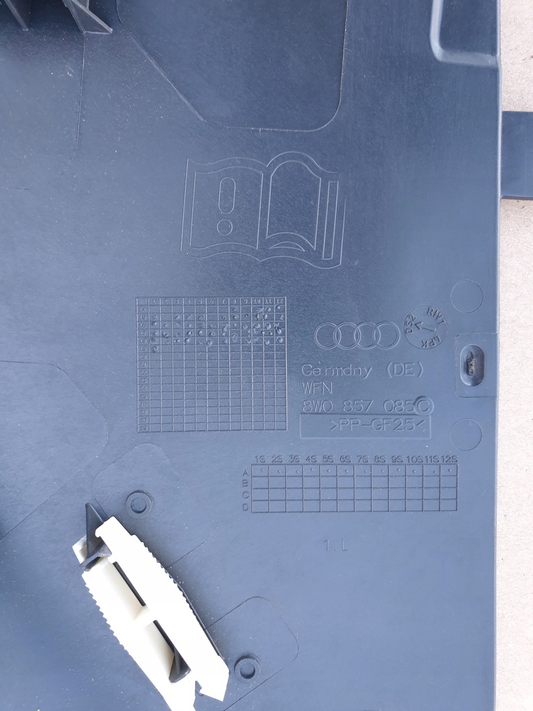 фото №10, Захист заглушка панелі бічна audi a4 b9 a5 f5 8w