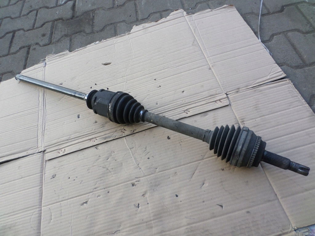 фото №1, Toyota rav4 00-06 2.0 vvti приводной вал правая передняя