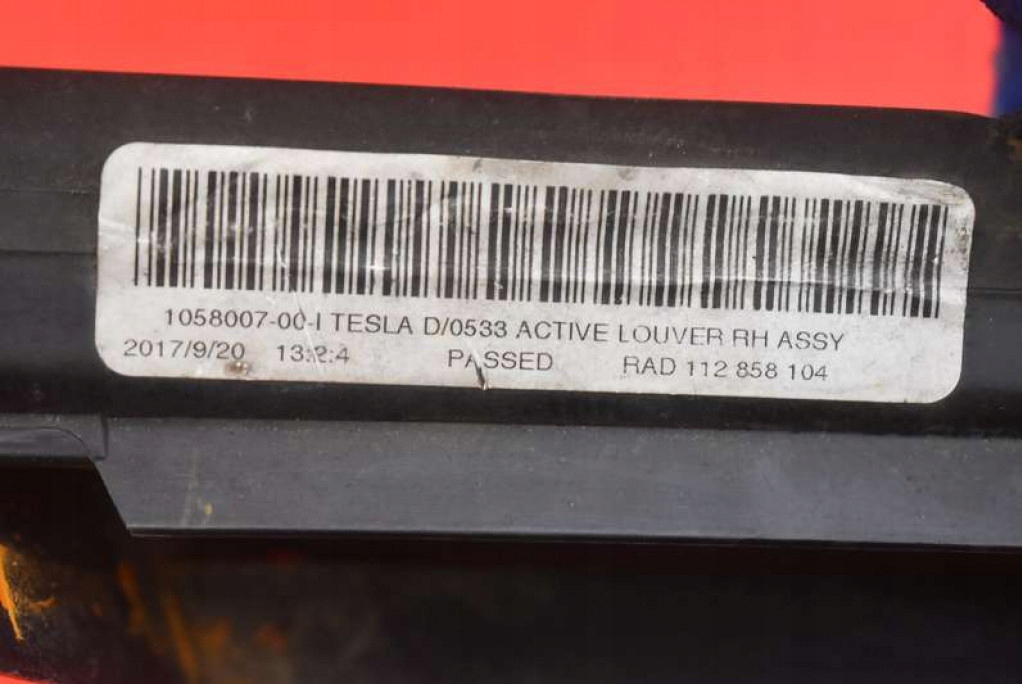 фото №7, Решітка бампера права жалюзі 1058007-00-i tesla model s lift 16-21