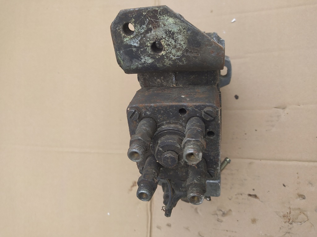 фото №5, Isuzu midi 2,2 d насос wtrykowa