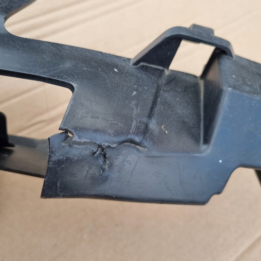 Решётка впуск бампера перед bmw 3 gt f34 7293808 Цена