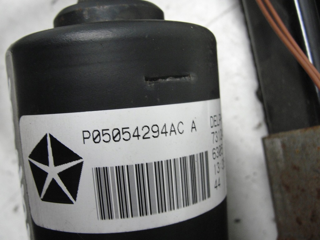 фото №5, Механізм кришки chrysler pacifica 4.0 03-07r