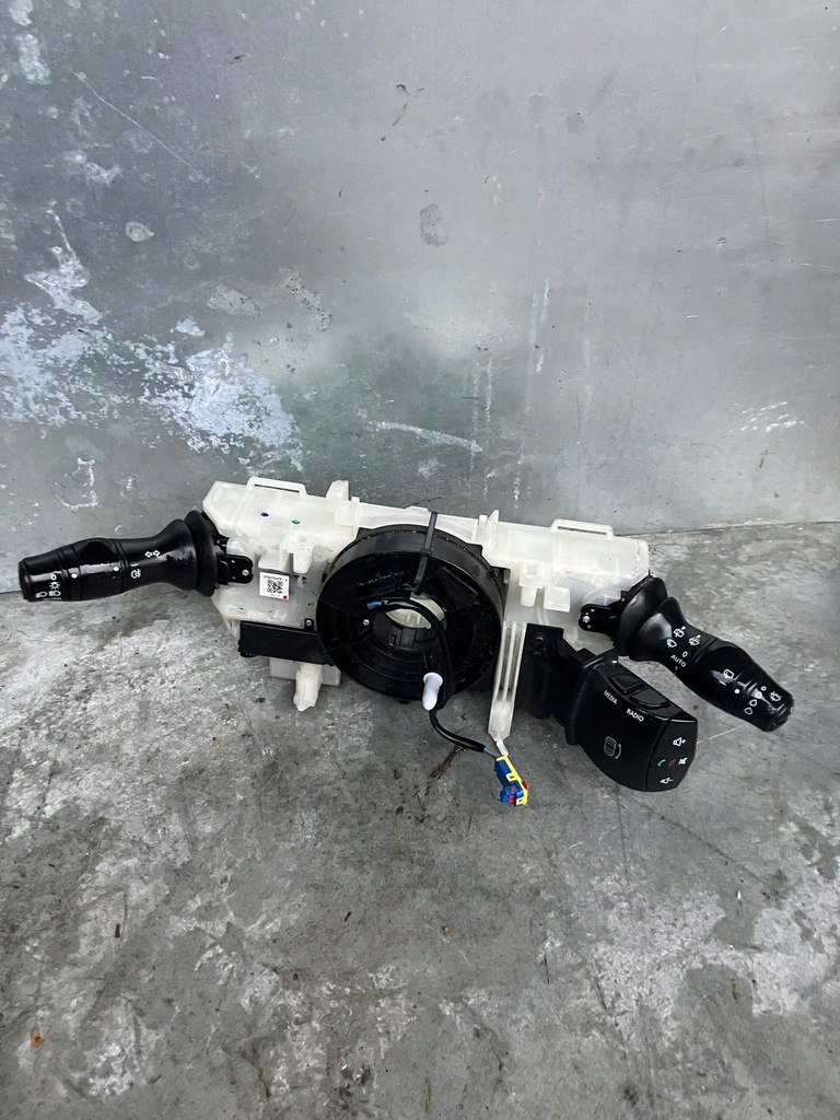 фото №6, Переключатель комбинированный лента подушка безопасности zoe 255673247r