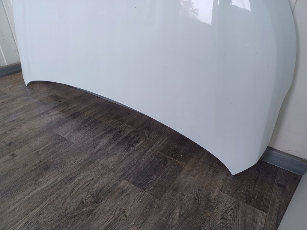 Капот --- nissan townstar --- крышка двигателя --- с Разборки