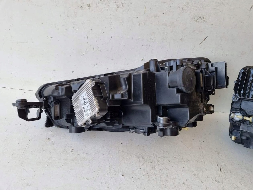 фото №8, Skoda scala 657 лампа перед led 657941015 a