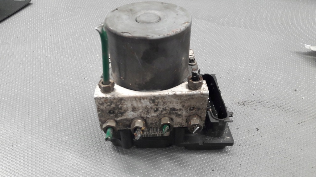 фото №1, 8200038695 насос abs renault scenic ii 1,5 dci