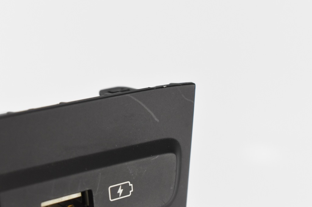 фото №10, Панель port роз'єм usb прикурювач 96125-q0120 hyundai i20 iii bayon