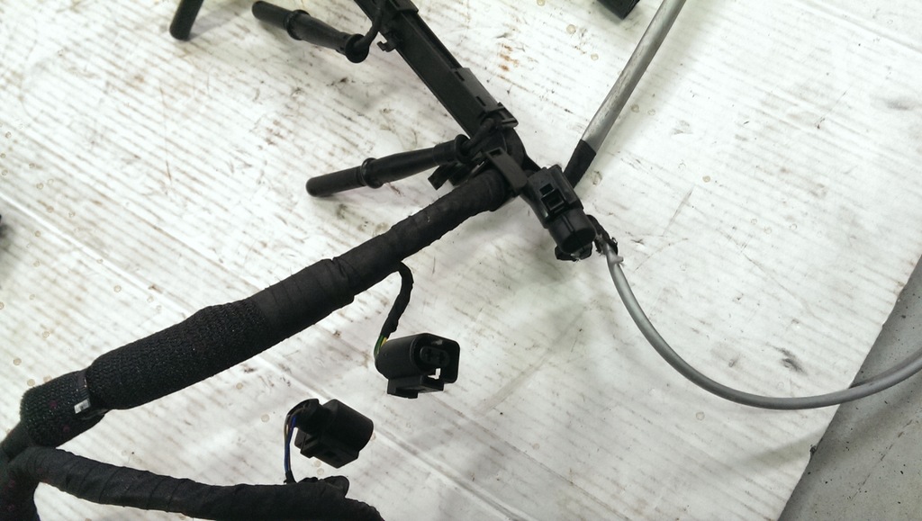 фото №5, Джгут трубопровід двигуна audi tt 8j0971072bc