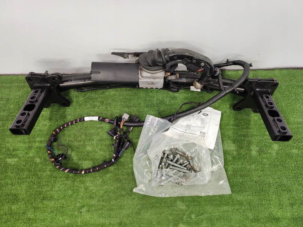 фото №14, Hak jaguar f-pace x761 + жгут + болты + крепления jk8m-17k817-ab