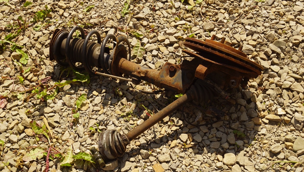 фото №5, Поворотний кулак правий перед jeep patriot 2.2